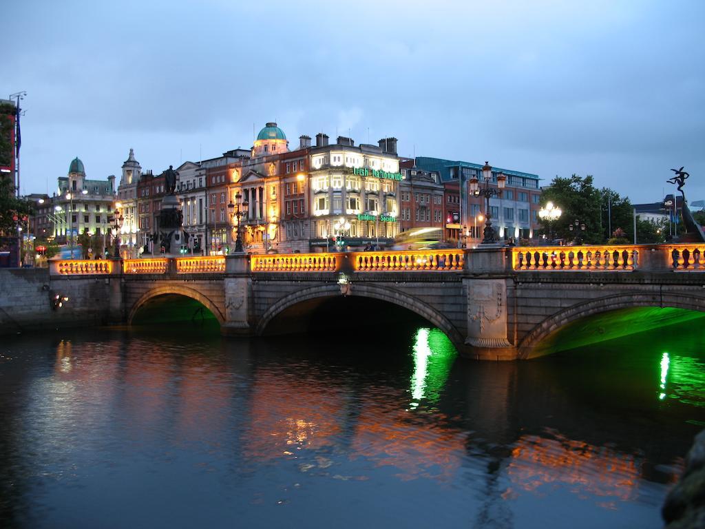 Paddy'S Palace Dublin Vandrarhem Exteriör bild